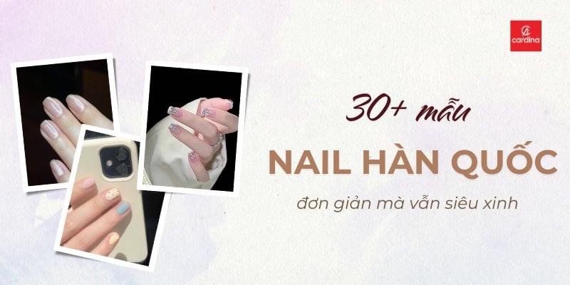 Mẫu nail đơn giản màu trắng gạo trên móng tay, trông sạch sẽ và tinh tế, phong cách tối giản